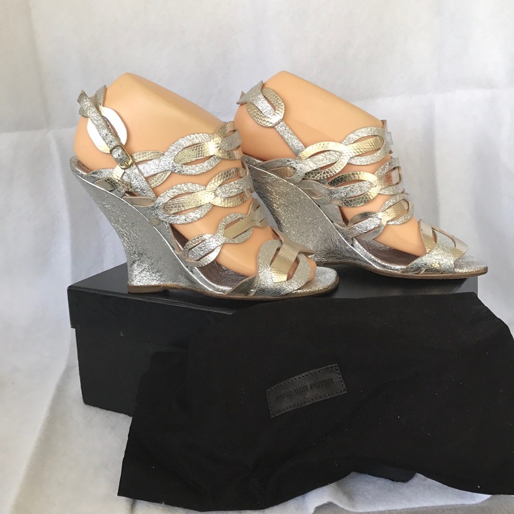 Dries Van Noten stunning silver wedges sandals